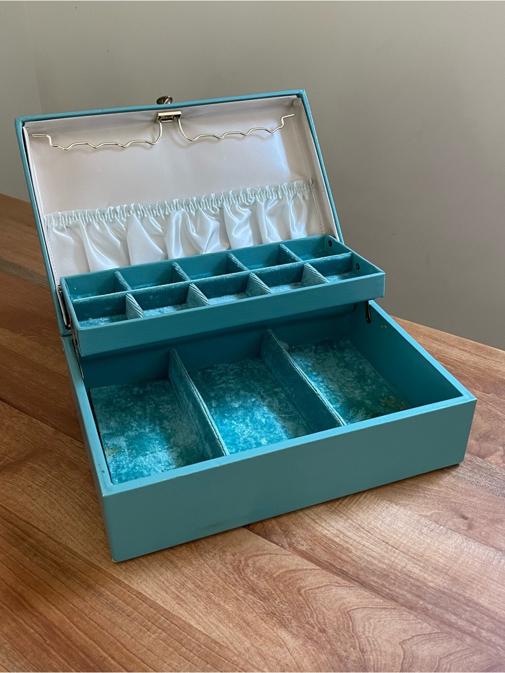 Vintage Lady Buxton Jewelry Box Turquoise Blue Leather MCM Vanity Storage 11 x 8